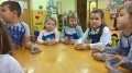 Zdjęcie: „Borowiki liczą i eksperymentują”